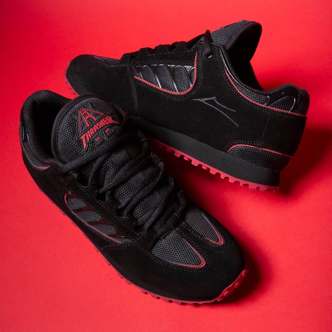 ラカイリミテッドフットウェアのインスタグラム：「40 years of Thrasher ✔️ Carroll x @thrashermag x @66_6th with Vibram outsole for stomping the city streets.  Available now at the 66 6th store in San Francisco, select skate shops, and Lakai.com Throughout the week we will be tagging all of the shops carrying the shoe. Here is the fourth list👇  @tactics @boarders_glendale @boarders_montebello @boardersnorthridge @calistylescottsvalley @ocdskateshop @route_one  @atlasproshop  @fejahpr   @thecollateral @realdealoulu  @junkyardskate @plazashopdk  #LakaiXThrasher」