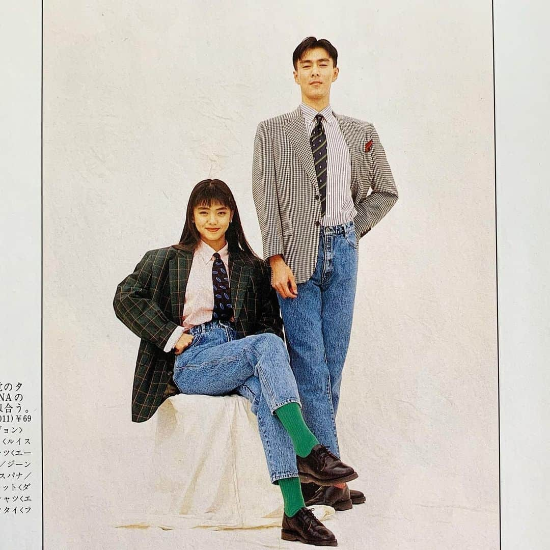 前田典子さんのインスタグラム写真 - (前田典子Instagram)「#メンズクラブ　90年代 #雑誌　#メンクラ この写真は33年前だから 私は22歳で #竹内哲　哲ちゃんは27歳かな 2人とも若いね #大好きな人 ❤️ 大好きなモデルさん #スタイルが良く#スタイリッシュ#モード #メンズモデル　 #カッコいい人 カッコ悪い事が嫌いで　＃ストイック　で　#パリコレ　#東コレ　#ファッションショー　から　#雑誌や広告をこなす 本物 で一流でプロ中のプロのファッションモデル さん　 #メンズモデルグループ　#カズンで #CDデビュー も  #哲ちゃん　は #優しく　て #みんなのアイドルだった #カリスマモデル  20代から主人とは兄弟のように仲良が良く #仕事も遊びもプライベートも いつも一緒だった 私の事を妹の様に可愛がってくれて💕 三軒隣のマンションに住んでいた時代はいつも我が家に出入りし ３人でご飯をよく食べてた 私達夫婦にすれば 兄弟か親戚か身内みたいな存在の人　 #一緒に遊んだり #旅行したり  #楽しい思い出がいっぱい😭  お互いじいちゃん、ばあちゃんになっても 昔の話とかしてバカ言ってもっと笑ったりしたかったよ😢  哲ちゃんありがとう❤️ #楽しかったよ #親愛なる兄貴 🙏　大好きな哲ちゃんが 還暦🌹を前に天へ旅立ちました😿 天国までのランウェイ もきっと カッコいいに決まってる👍🌈✨ #とりあえずさよなら🙏　またね #ゆっくり休んでください」1月9日 12時29分 - maenorichang