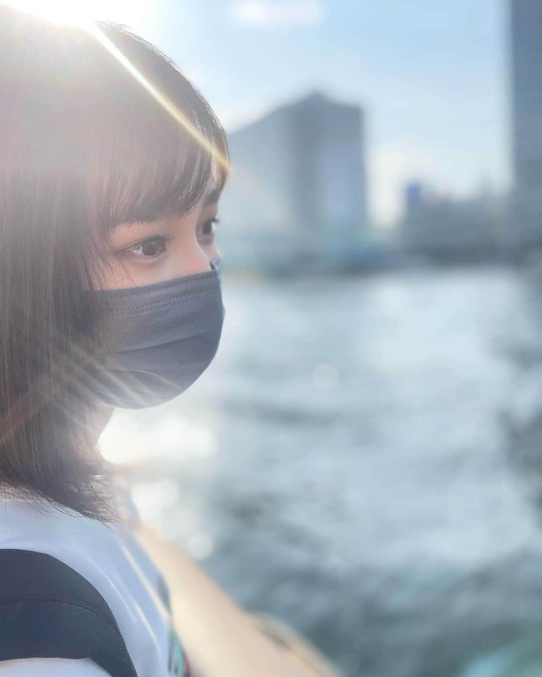 佐藤ひなたさんのインスタグラム写真 - (佐藤ひなたInstagram)「・ ・ めっちゃお天気よくて  気持ちがいいね٩(๑^o^๑)۶  #キラキラ #光 #映え #自然光 #水辺 #水面 #綺麗 だけど #まぶしい のは相変わらず #苦手 今日も #早起き ☀︎ヾ(๑╹ꇴ◠๑)ﾉ" 何時起きでも #朝ごはん はしっかり!!  #ごはん派 #お味噌汁  #たまごやき #納豆 #のり #最高 #マスク #グレー #不織布 にしてみた♪ #ポートレート #marcjacobs  #moussy  #佐藤ひなた #ひな #ひなdays」2月7日 16時14分 - hinata_sato_official