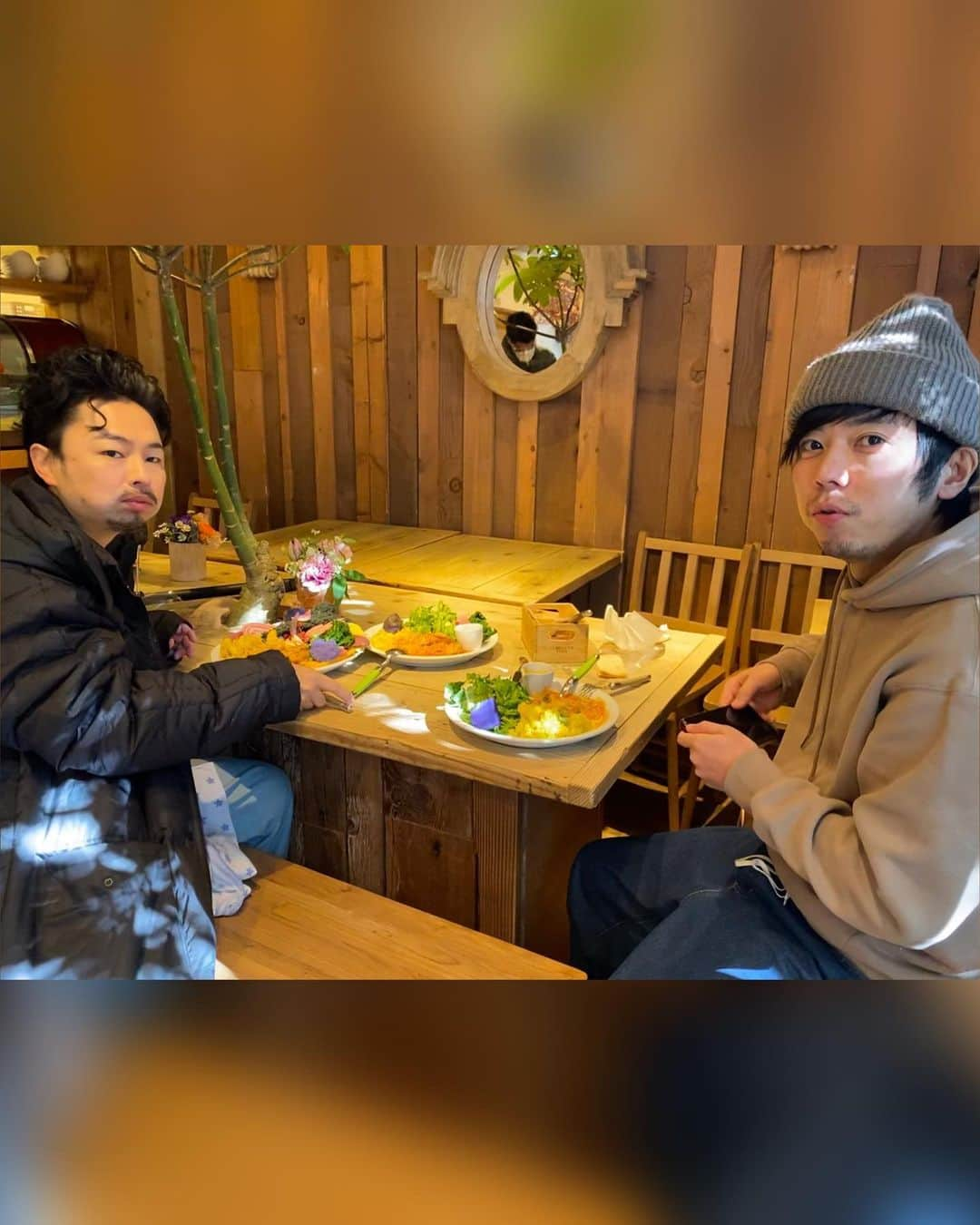 浜野謙太さんのインスタグラム写真 - (浜野謙太Instagram)「オシャレ美容師マコト役  #おしゃれの答えがわからない  #主演 #めるる #有働佳史」2月7日 16時23分 - hamaken0805