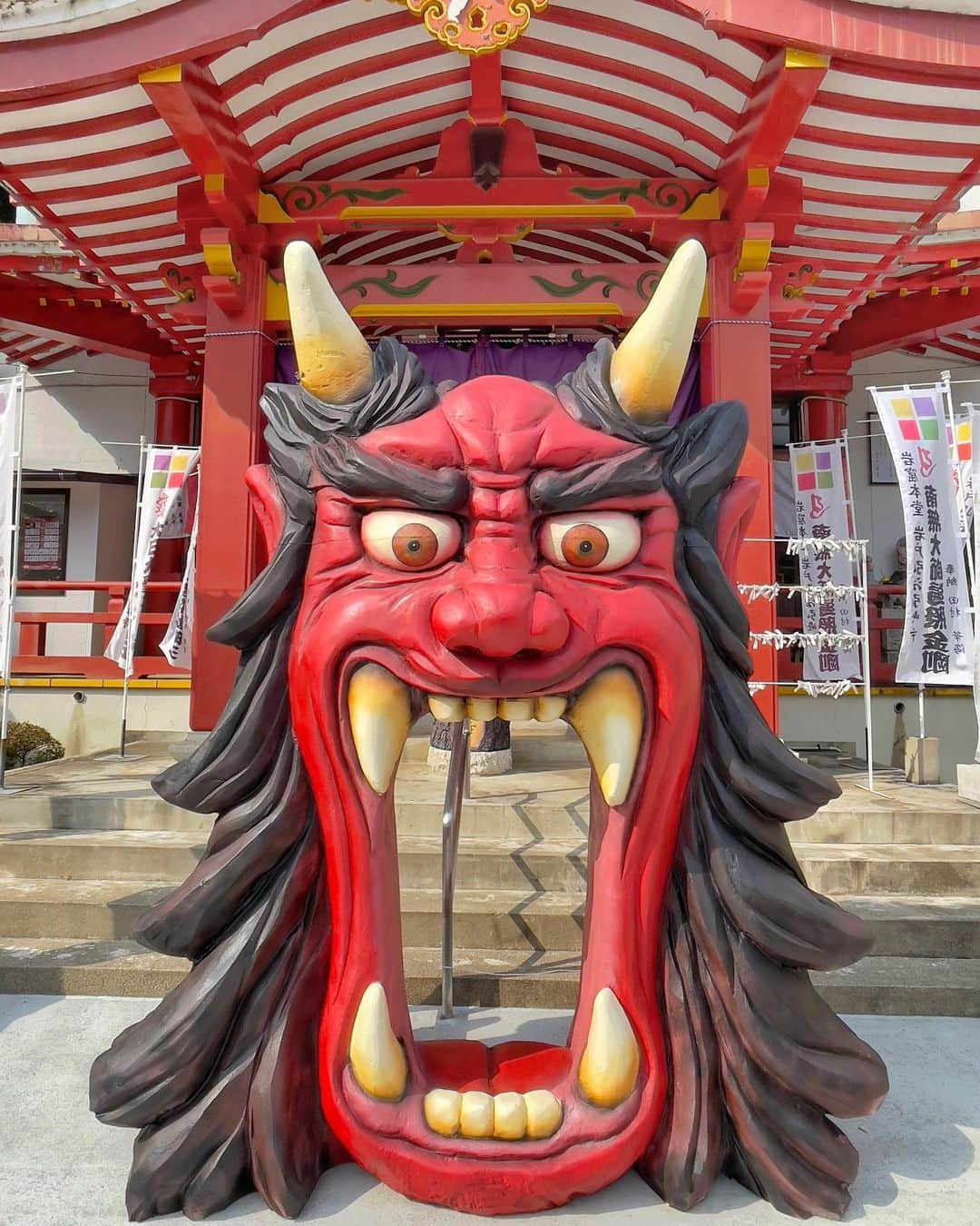 JAPANのインスタグラム：「👹 Kobuji Gifu @kobujigifu @manoworks #弘峰寺#岩戸弘法弘峰寺#鬼」