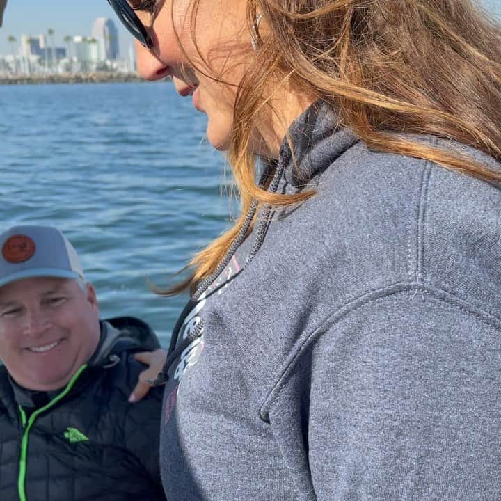 ヘザー・マクドナルドのインスタグラム：「My 3 kids are going to be so excited to see this! @belowdeckbravo @veuveclicquot @captainsandrayawn  @captain_lee_rosbach #juicyscoop」