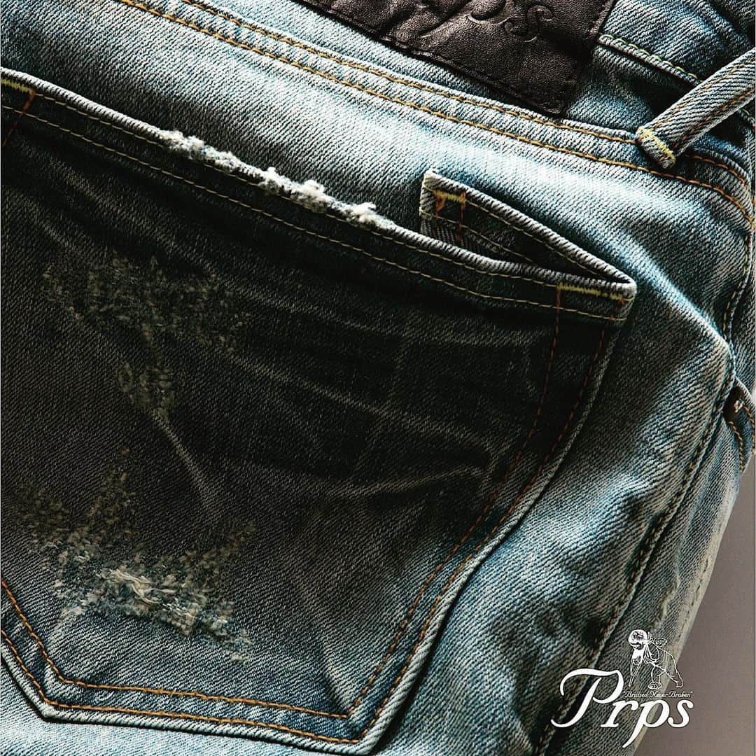 のインスタグラム：「PRPSJEANS SPRING COLLECTION RACE FOR SURVIVAL coming soon.  #bruisedneverbroken #prps #prpsjeans #prpsjeansco #jeans #denim #vintage #vintagedenim #vintagestyle #denimstyle #treatemtough #purpose #prpsgoods #prpsgoodsco #blm #blmmovement #blacklivesmatter #black #revolution #africa #blackart #fightingthegoodfight #weaintdeadyet #purposesounds #music」