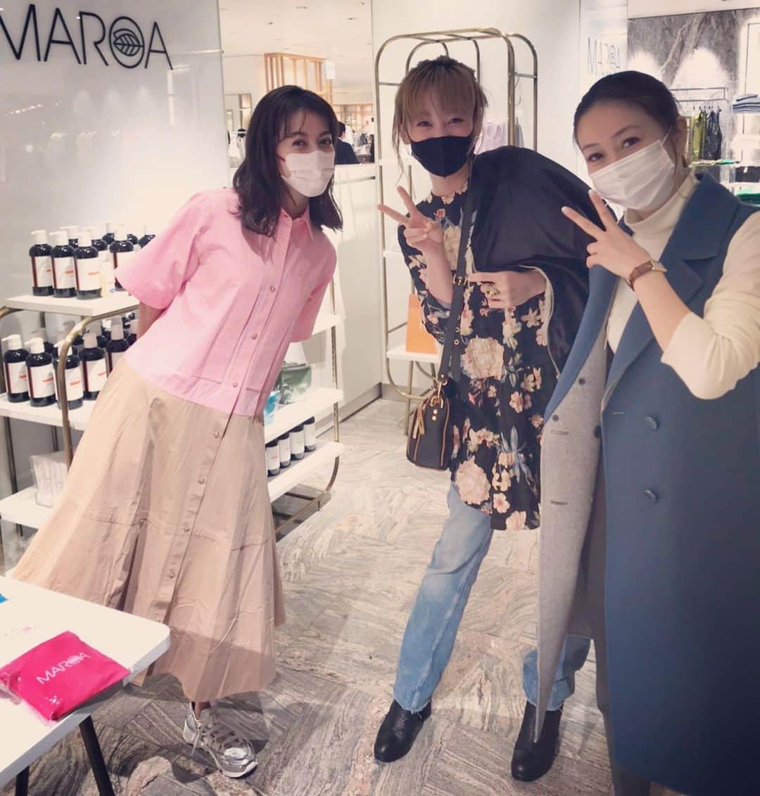 西山茉希さんのインスタグラム写真 西山茉希instagram Maroaポップアップストア 新宿伊勢丹2f Maroa Organic Isetan Shinjuku Cancam出身 姐さんズ 卒業後にご縁繋がる幸ありライフ オーガニックでいい香りで柔らかく仕上がるmaroaは我が家のお風呂にも