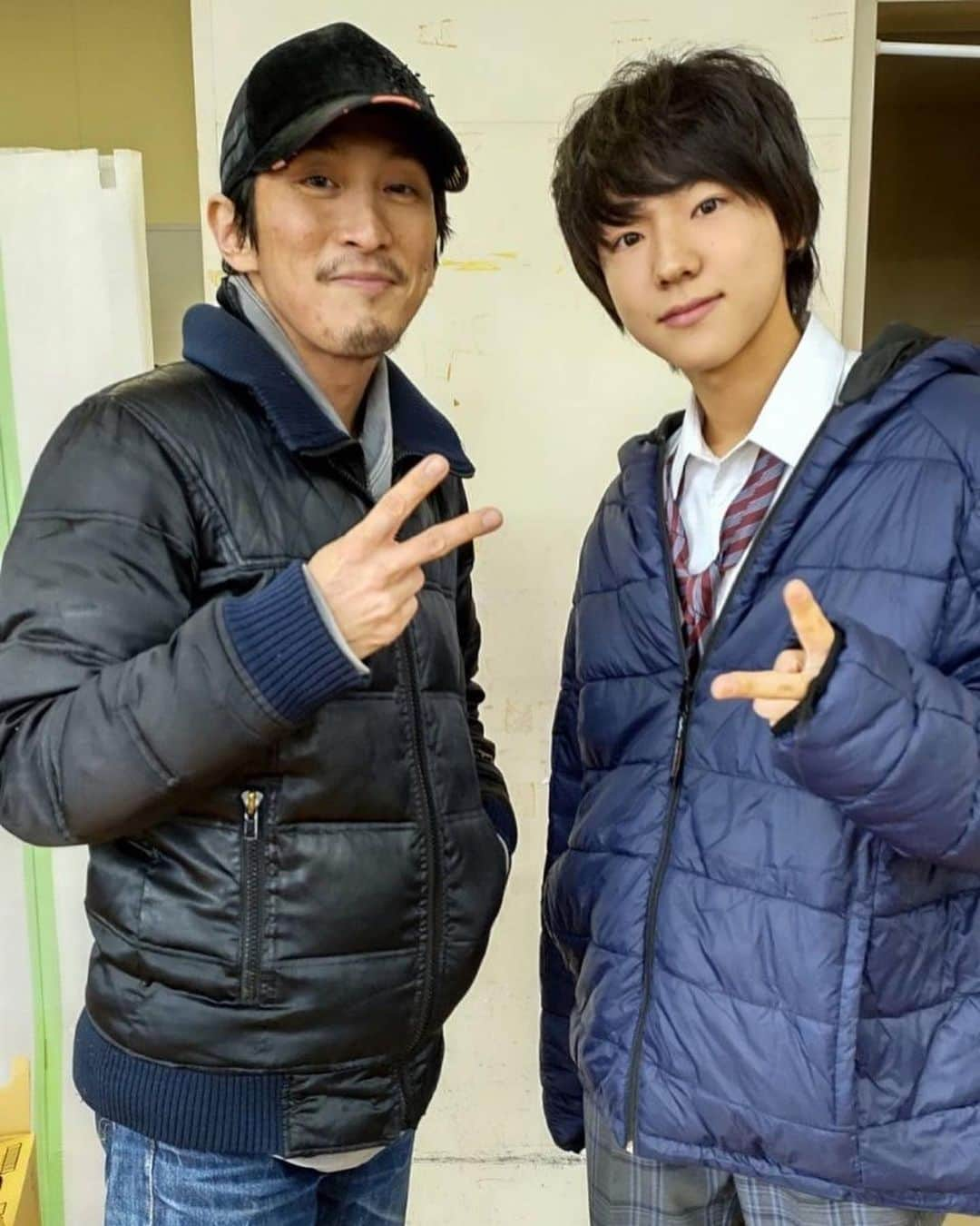 池田優斗さんのインスタグラム写真 - (池田優斗Instagram)「『#ここは今から倫理です。』第4話ご覧頂きありがとうございました！  ジュダ役の成河さんと📸 成河さんとは舞台と吹き替えのお仕事でご一緒して以来😊  同じシーンは無かったけど、現場でお会いできました！！  来週の5話もお楽しみに〜😃  #成河　さん #帰る時に引き止めちゃってすみません笑💦 #谷口恭一 #池田優斗」2月7日 11時06分 - yutoikeda_official