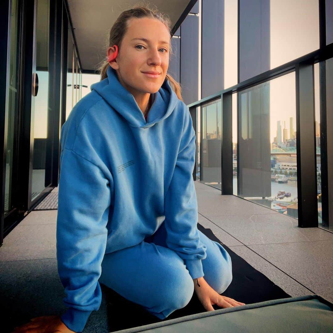 ビクトリア・アザレンカさんのインスタグラム写真 - (ビクトリア・アザレンカInstagram)「☀️ 🧘‍♀️   @melbourneprivateapartments」2月7日 11時08分 - vichka35