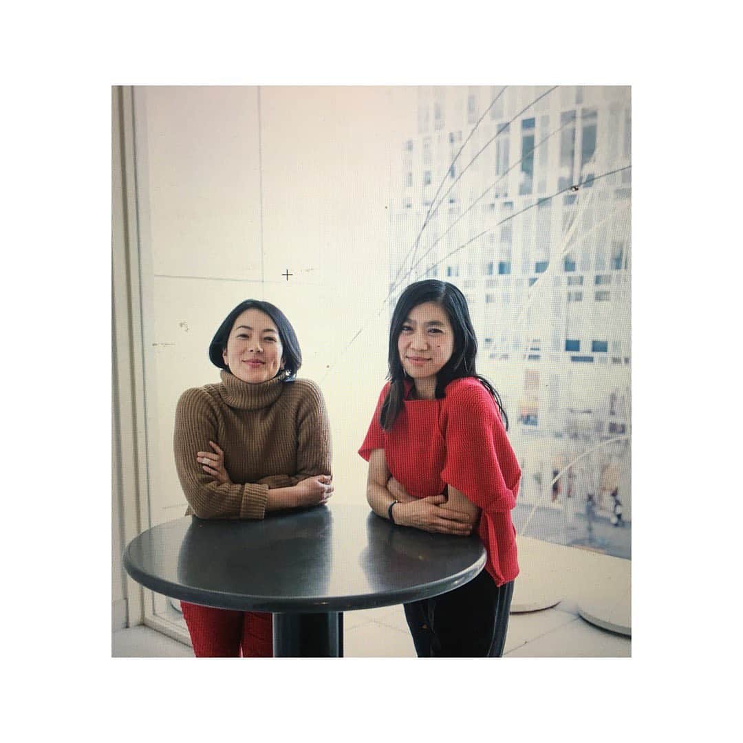 journaleatripさんのインスタグラム写真 - (journaleatripInstagram)「. Imagine  想像してみる 一年後 十年後 百歳になった自分と新しい世の中 より具体的に 想像してみる。  uaと並んでお座布団に 座ってる姿が浮かんだ。  デジタル朝日&w 暮らしの音 uaとの往復書簡更新しました。もしよろしけば。  #デジタル朝日&w#暮らしの音#金さん銀さん」2月7日 12時00分 - eatripjournal