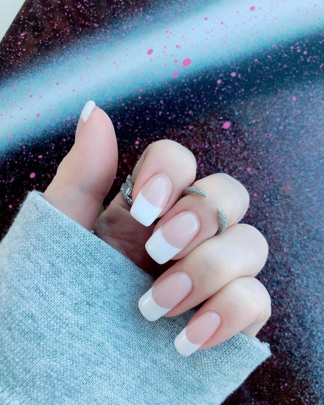 山脇道子さんのインスタグラム写真 - (山脇道子Instagram)「💅フレンチネイルがすき💅」2月7日 13時06分 - michikoooo