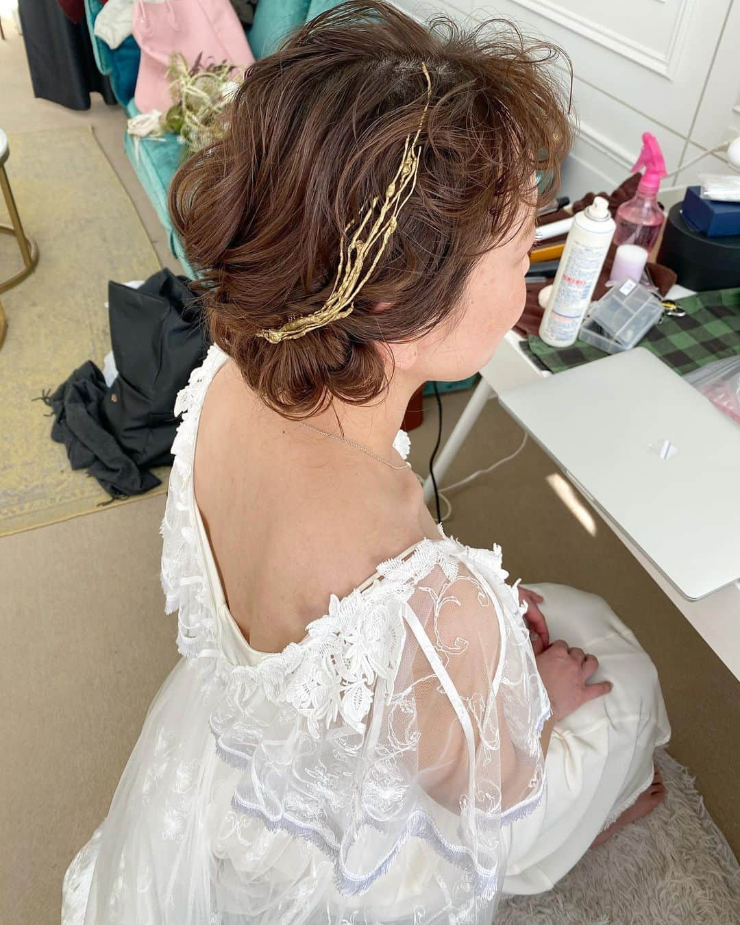 金子真由美さんのインスタグラム写真 - (金子真由美Instagram)「* 花嫁hair * #かねこアレンジ #ヘアメイク #撮影 #花嫁ヘアメイク #花嫁ヘアスタイル #ロングヘア #巻き髪 #ヘアアレンジ #花嫁ヘア #ブライダルヘア #ブライダルアクセサリー #ヘッドドレス #ウェディングドレス #ブライダルヘアアクセサリー #ブライダルヘアスタイル」2月7日 13時50分 - kanekomayumi12