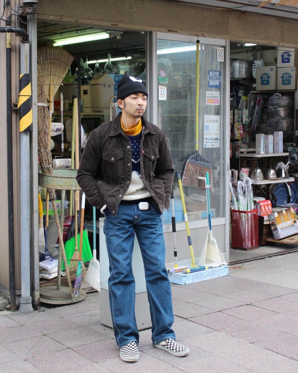 LAUNCHのインスタグラム：「Gent の商品情報や、 スタイリング写真を @gent.online928 の方にupしてます。  今後商品をメインで扱うアカウントは こちらになると思いますので 是非フォローお願い致します。」