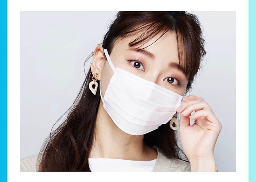 葉月祥子のインスタグラム：「花王ソフィーナiP 公式HPの、〜きれいのヒント〜💐💕﻿ ﻿ 更新されてますので是非🎉✨﻿ ﻿ ﻿ ﻿ 今回は、『赤系シャドウで目元に血色〜長井かおり流マスクメイク』💕💄﻿ ﻿ ﻿ マスクが外せないこの時期ですが、目元メイクだけでも かおりマジックでこんなに華やか綺麗に🥰💕✨﻿ @kaorimake さん  華やかなのに、マスカラは塗らないことで透明感がでてるところがすごく素敵でした🧚🏻‍♀️✨🌿 ﻿ ﻿ 他にも、毎日が楽しくなるきれいのヒントが満載なので、是非見てもらえたら嬉しいです💕﻿ ﻿(男性もぜひ💁🏼‍♂️✨)  💐💐💐 @sofinaip_jp  hair&make @kaorimake  @kanesawamiho  @polin_porin  model @shokohazz210  ﻿ #花王 #花王ソフィーナ#ソフィーナip #sofinaip #ソフィーナip美活パワームース #炭酸美容 #炭酸美容液 #スキンケア #コスメ #aube #透明感 #透明感メイク #ナチュラルに綺麗に   #きれいのヒント  #マスクメイク  #赤味シャドウ   #長井かおりさん監修 #かおりメイク #spacecraft #葉月祥子」