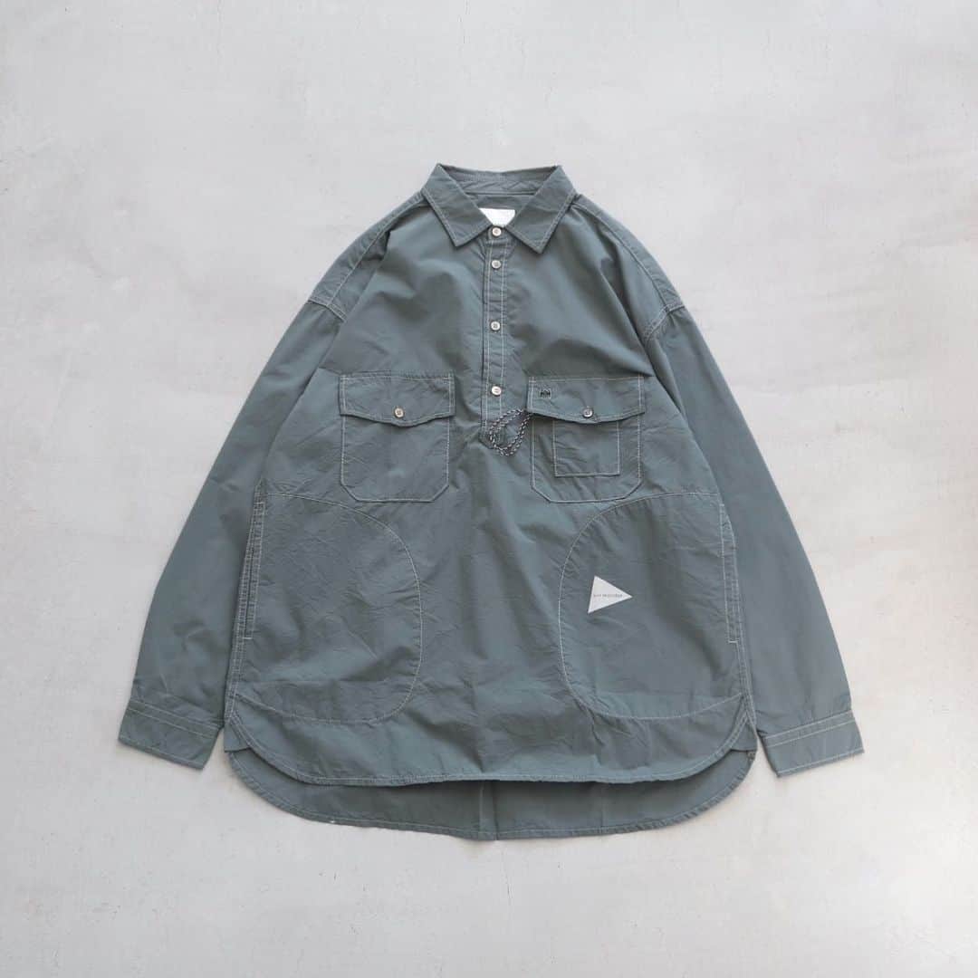 wonder_mountain_irieさんのインスタグラム写真 - (wonder_mountain_irieInstagram)「_ and wander / アンドワンダー "CORDURA typewriter shirts" ¥24,200- _ 〈online store / @digital_mountain〉 https://www.digital-mountain.net/shopdetail/000000011989/ _ 【オンラインストア#DigitalMountain へのご注文】 *24時間受付 *14時までのご注文で即日発送 *1万円以上ご購入で送料無料 tel：084-973-8204 _ We can send your order overseas. Accepted payment method is by PayPal or credit card only. (AMEX is not accepted)  Ordering procedure details can be found here. >>http://www.digital-mountain.net/html/page56.html _ #andwander #アンドワンダー _ 本店：#WonderMountain  blog>> http://wm.digital-mountain.info _ 〒720-0044  広島県福山市笠岡町4-18  JR 「#福山駅」より徒歩10分 #ワンダーマウンテン #japan #hiroshima #福山 #福山市 #尾道 #倉敷 #鞆の浦 近く _ 系列店：@hacbywondermountain _」2月7日 15時39分 - wonder_mountain_