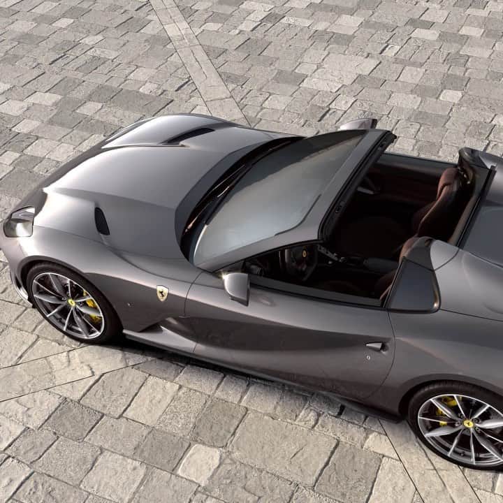 Ferrari APACのインスタグラム：「Let the top down and enjoy an invigorating blast of fresh air. #Ferrari812GTS」