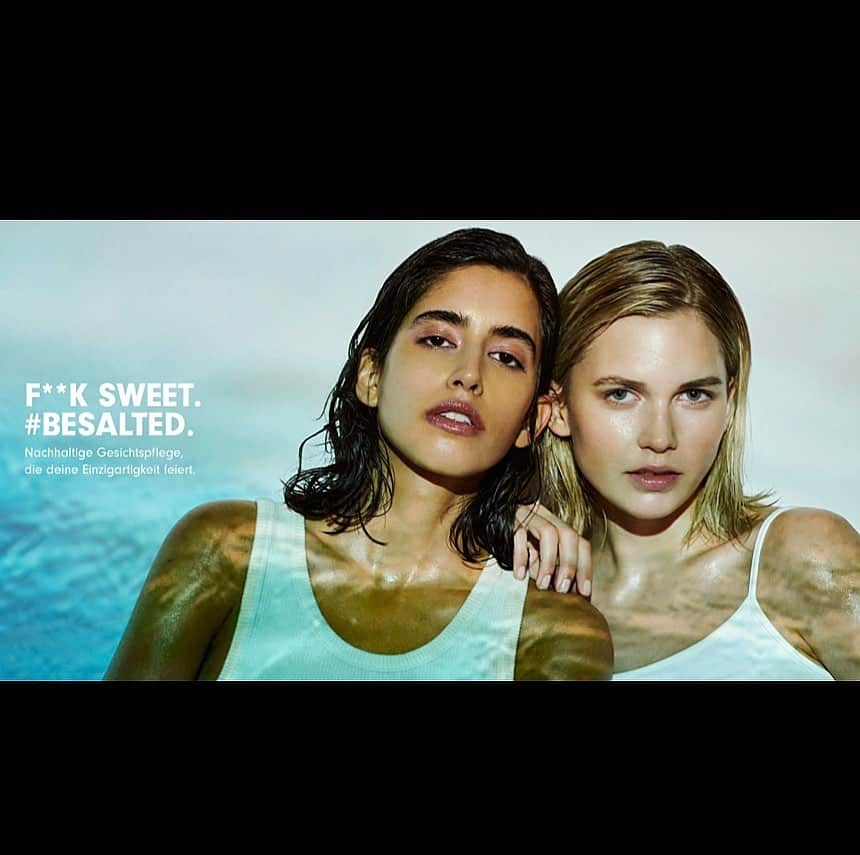 NINA PARKさんのインスタグラム写真 - (NINA PARKInstagram)「Be salted. @salted.beauty ~ New Pure Ocean Skincare Beauty Campaign OUT NOW 🌊_____________________________________ #Models @jatothena  @esracmert for @smcmodelmanagement II #Photographer @ronalddick for @shotview_management II Photoassistant @sebastian.sthr II #Styling @sinabraetz II #MakeUp by Me @ninaparkbeaute for @ballsaal_artist_mgmt II #Assistant @mayartist」2月3日 19時12分 - ninaparkbeaute