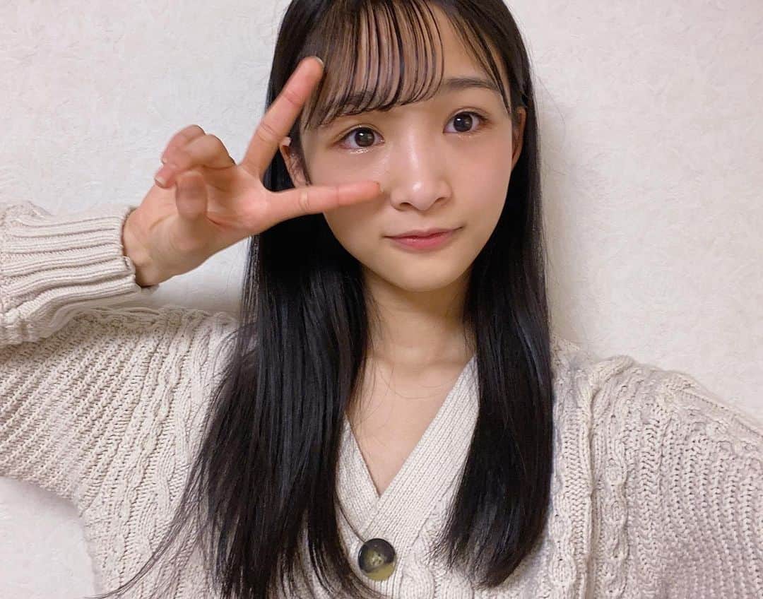 のインスタグラム：「＊ 昨日は節分だったね👹！ 私は手巻き寿司作って食べました☺︎  この間、保育園の時のアルバムみてたら鬼のお面作ってて楽しそうだった笑！  でも鬼が怖すぎて大泣きした気がする🤭  #ニコプチ #中山あやか」