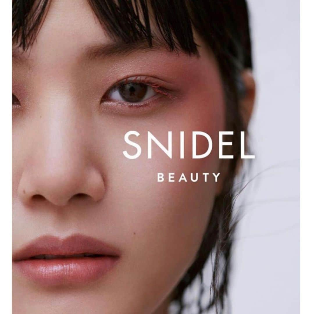 美舟さんのインスタグラム写真 - (美舟Instagram)「SNIDEL BEAUTY★  ビジュアルのmake-up担当致させて頂きました💄  Directer @masako_jay  photo @kinyaota  model @kikoarai  Hair @takayukishibata  Make-up @mifune2014   #snidelbeauty」2月3日 19時46分 - mifune2014