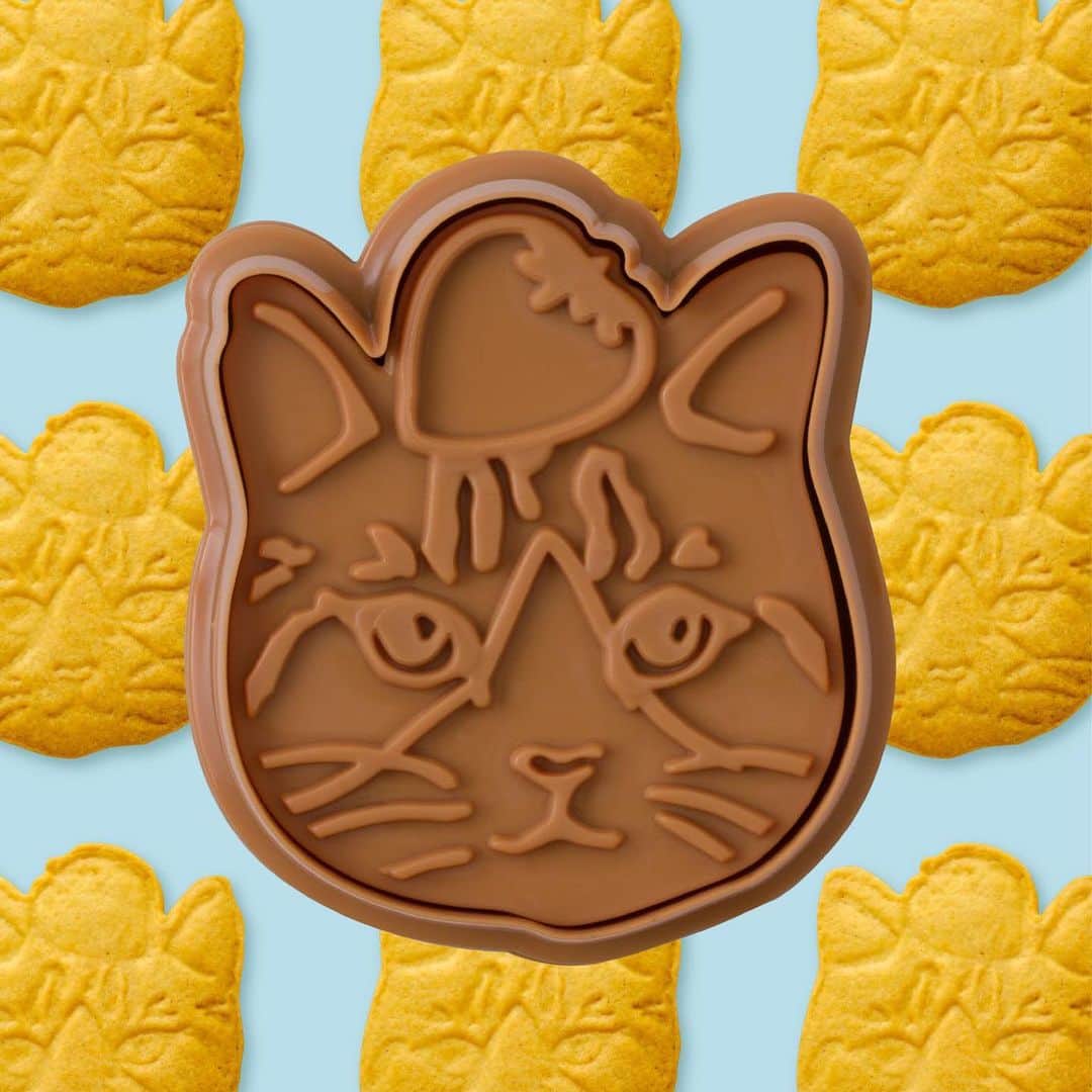 Cat's NapTimeさんのインスタグラム写真 - (Cat's NapTimeInstagram)「【2/10～アイテムお買い上げでプレゼント！】 #cats_naptime6  2/10～「FRUITS TEA PARTY」をテーマにしたCat’s NapTimeの第6弾がスタート。アイテムをお買い上げで、ティータイムが楽しくなるプレゼントをご用意しました。  📍オリジナルクッキー型 第1弾＜画像1、2枚目＞：2/10～START！ 第2弾＜画像3、4枚目＞：2/20～START！ 第1・2弾合計で先着5,000名様(全国合計)にオリジナルクッキー型(非売品)をプレゼント！  店舗とオンラインショップでは運用が異なります。 ✔【店舗】「Cat’s NapTime」アイテムを￥3,000(税別)以上ご購入でプレゼント。 ✔【オンラインショップ】「Cat’s NapTime」アイテムを含むお買い上げ￥3000(税別)以上ご購入でプレゼント。 ※なくなり次第終了となります。 ※一会計につき、お一人様1点限り。オンラインショップでは、第1弾、第2弾それぞれで一注文につき1点限り。 ※オンラインショップでは、第1弾は2/10 12:00～、第2弾は2/20 12:00～予定です。 ※クッキーの焼き上がりはイメージです。 ※店舗によって、臨時休業、一部営業時間変更の場合がございます。 各店舗の休業・営業再開・営業時間の変更につきましては、各商業施設のホームページ等でご確認ください。お客様には大変ご不便をおかけし申し訳ございませんが、何卒よろしくお願い致します。  #catsnaptime #AfternoonTea #AfternoonTeaLIVING #アフタヌーンティー #アフタヌーンティーリビング #catsissue #FRUITSTEAPARTY #サバ美 #オリジナルクッキー型 #クッキー型 #非売品 #ノベルティ #プレゼント」2月3日 11時25分 - catsnaptime