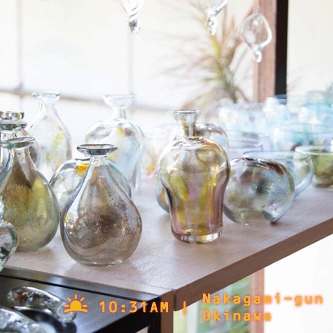 HereNowのインスタグラム：「Enchanting glassware to brighten your daily routine  📍：HIZUKI（Okinawa）   "Combining transparency with a sense of kindness and warmth, Hizuki’s glass pitcher is one of my many purchases from the gallery. Even just placing it on the table or by the window results in an endearing space." HereNow editor  #herenowcity #herenowokinawa #Okinawa #instajapan #japantour #explorejapan #沖縄 #沖縄観光 #沖縄旅行 #오키나와 #오키나와여행 #일본여행 #日本旅遊 #instafood #instagood #picoftheday #instadaily #photooftheday #igers #wonderfulplaces #beautifuldestinations #travelholic #travelawesome #traveladdict #igtravel #livefolk #instapassport」