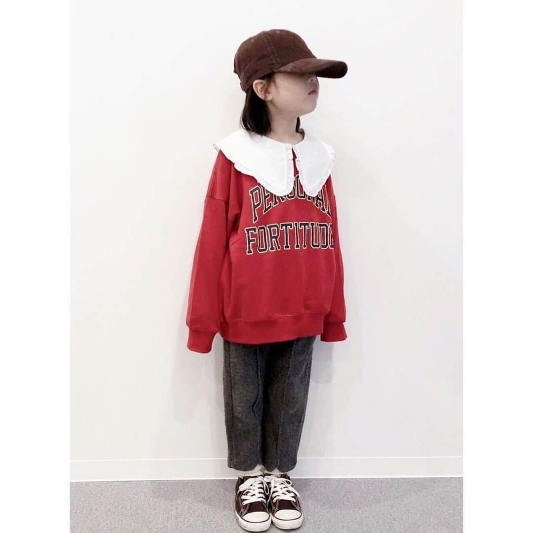 WEARさんのインスタグラム写真 - (WEARInstagram)「.  NAME: akarina(WEAR ID: akarina)  #WEAR #ootd #outfit #fashion #WEAR更新 #ZOZOTOWN #ZOZO #ロゴスウェット #スウェット #ウールパンツ #脱色コンバース #ブラウンコンバース #キャップ #コンバース #スニーカー #ビッグカラー #フリルカラー #BIGFIELD #ZARA #URBANRESEARCHSonnyLabel」2月3日 12時37分 - wear_official