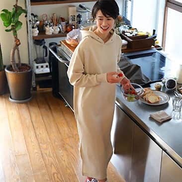 Right-onのインスタグラム：「﻿ ○お家でもお洒落したい、﻿  マイホームスタイル○﻿ ﻿ ﻿ 【women's】﻿ tops:3,500﻿ ﻿ ﻿ ﻿ #righton #right_on #ライトオン ﻿ #2021#newcollection﻿  #bottom #tops #COLLECTION﻿ #fashion」