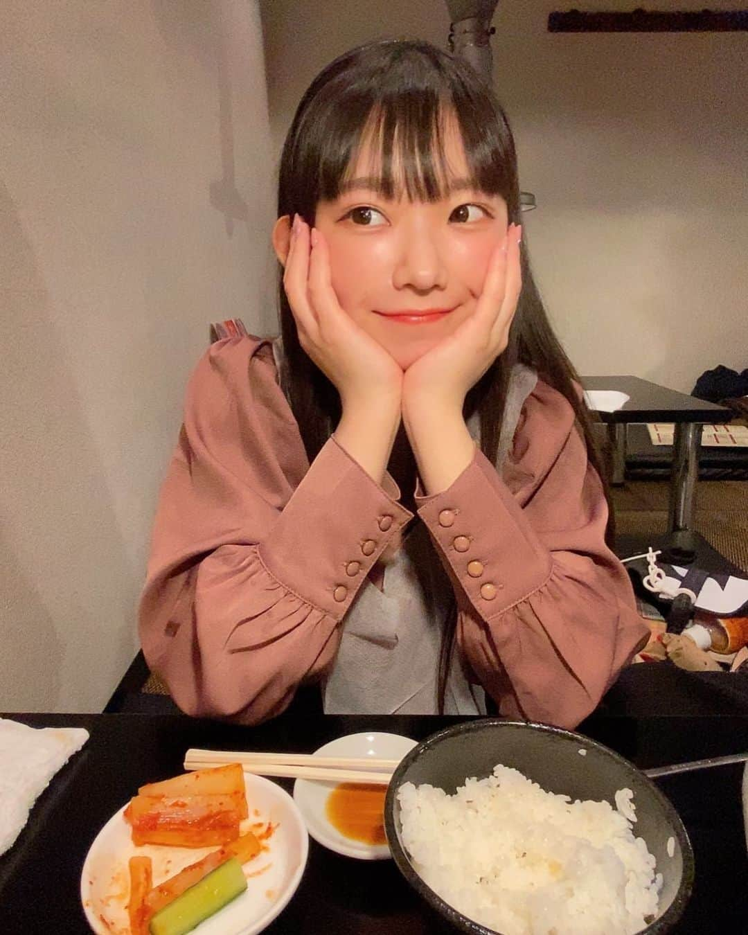 長澤茉里奈さんのインスタグラム写真 - (長澤茉里奈Instagram)「今月もキレイモにいきました✌️ お肌の露出が少ない冬こそ、脱毛をスタートするのがおススメ🍜 キレイモさんはほんとに施術が丁寧で今回もリラックスして受けられました😊  @KIREIMO_OFFICIAL  #KIREIMO #キレイモ #MENSKIREIMO #メンズキレイモ #脱毛 #美容」2月3日 15時04分 - marinanagasawa1008