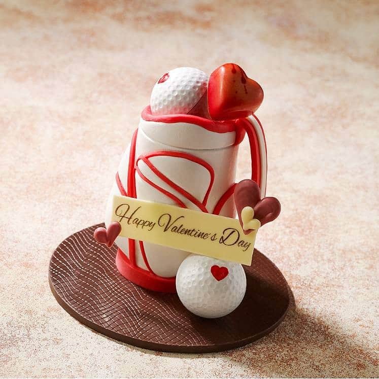 ザ・プリンス パークタワー東京さんのインスタグラム写真 - (ザ・プリンス パークタワー東京Instagram)「今年のバレンタインは、「THE SHOP at the Park」のチョコレートはいかがでしょうか？ ネコやゴルフバッグをモチーフにしたものなど、可愛らしいチョコレート細工をご用意しております！  Treat your special one with chocolate from "THE SHOP at the Park" for this Valentine's Day  We have cute chocolate artworks that you will not be able to resist!  Share your own images with us by tagging @princeparktowertokyo  —————————————————————  #TokyoTower #princeparktower #princehotels #tokyo #japan #beautifulhotels #tokyohotel #shibakoen #akabanebashi #azabujuban #tokyotower #ThePreferredLife #Valentine #プリンスパークタワー東京 #東京タワー#バレンタイン」2月3日 15時29分 - princeparktowertokyo