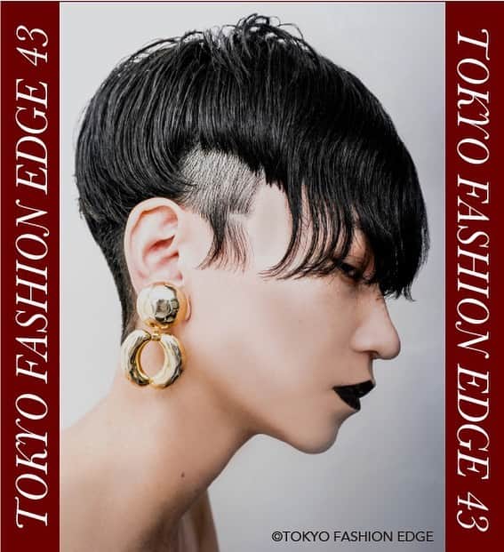 東京ファッションエッジ／プロフェッショナル東京のインスタグラム：「2021/1/31発売「TOKYO FASHION EDGE 43号」の中身を少しだけご紹介します😊  水舟勝己さん NARVIS（岡山県） 作品タイトル：ジオメトリック @katsu.cut_narvis  Instagramでは紹介しきれませんが、素敵な作品がぎっしり詰まった「TOKYO FASHION EDGE 42号」ぜひとも誌面でもご覧ください♪ お買い求めは弊社（https://beauty-gr.co.jp/kodoku/）まで🔍  ---------------------------------------------------- #東京ファッションエッジ　#tokyofashionedge #profeshionaltokyo #クリエイティブヘア #creative #クリエイティブヘアスタイリスト #creativehairstylist #hair #ヘアスタイル #hairstyle #ヘアカラー #haircolor #メイク #make #makeup #ファッション #fashion #美容師 #ヘアスタイリスト #hairstylist #hairstylistjapan #美容学生 #modermsalon #colorsync #hairtransformation #hairinspo #hairofinstagram #美容学生と繋がりたい #fashionista  ----------------------------------------------------」