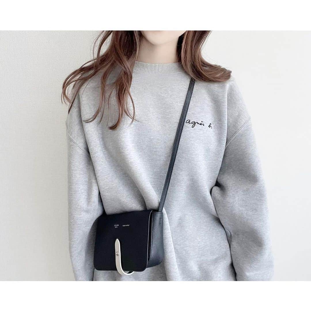 kumiのインスタグラム：「ずっと探してたグレーのスウェット。 ゆる〜くレディに着たい♡☺︎ #agnesb #celine」