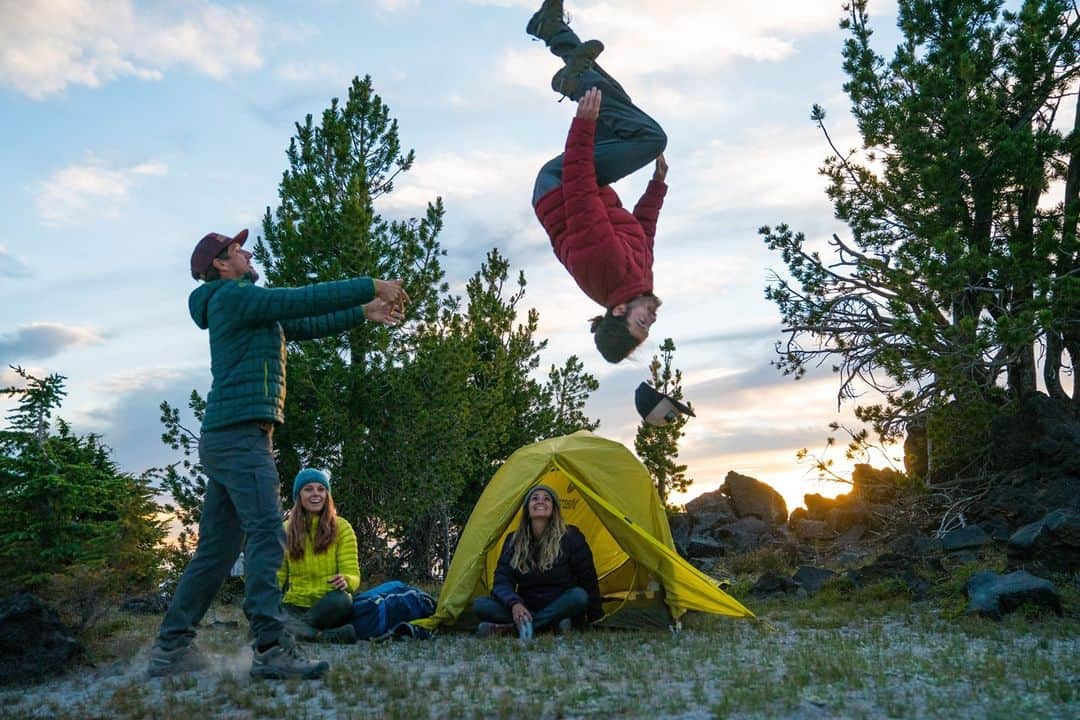 マーモットのインスタグラム：「We believe that if you’re not having fun, you’re doing it wrong.  #seriouslyfun  Photo: adammckibben」