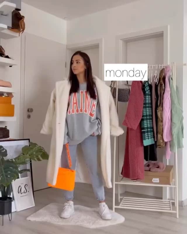 SHEINのインスタグラム：「Conquer the week in style! 🔥 Which look is your fave?  @jldrae  Monday⁠ Sweatshirt⁠ Search ID:1714957⁠ ⁠ Coat⁠ Search ID:1700610⁠ ⁠ Bag⁠ Search ID:1377988⁠ ⁠ Tuesday⁠ Blouse & Sweatpants⁠ Search ID:1836885⁠ ⁠ Wednesday⁠ Coat⁠ Search ID:1700603⁠ ⁠ Boots⁠ Search ID:1691914⁠ ⁠ Thursday⁠ Top⁠ Search ID:1817193⁠ ⁠ Cardigan⁠ Search ID:1791854⁠ ⁠ Friday⁠ Sweater Dress⁠ Search ID:1829670⁠ ⁠ Boots⁠ Search ID:1594048⁠ ⁠ Saturday⁠ Coat⁠ Search ID:1524858⁠ ⁠ Sunday⁠ Top & Joggers Set⁠ Search ID:2031825⁠  #SHEINgals #SHEINstyle #SHEINSS21 #SHEINHaul #outfitinspiration」
