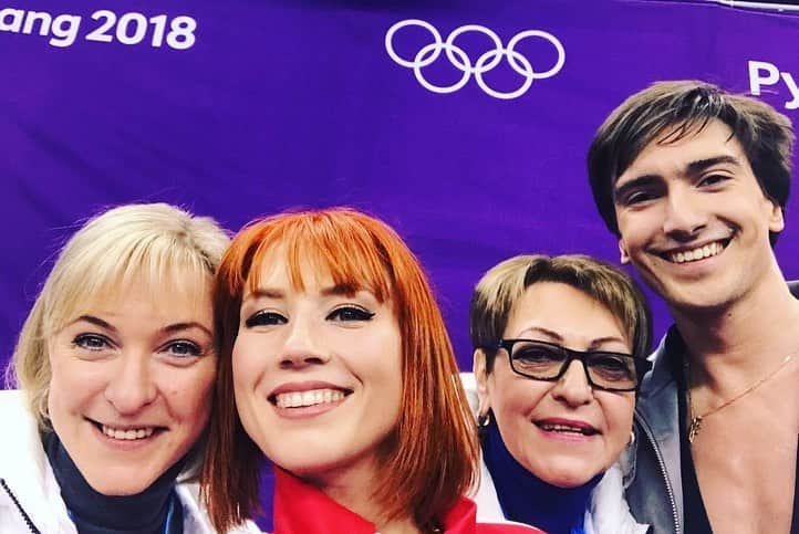 ティファニー・ザホースキさんのインスタグラム写真 - (ティファニー・ザホースキInstagram)「Today marks exactly 1 year until the next Olympics, even though it feels like just yesterday we were lucky to participate in our first Olympics! 🥰❤️   Countdown day 1 of 365 🙌🏻😌  #olympics #pyeongchang #pyeongchang2018 #icedance #teamrussia #olympicathletefromrussia #olympicchannel @olympicchannel @olympics @olympic_russia @athlete365」2月4日 4時09分 - tiffytaz