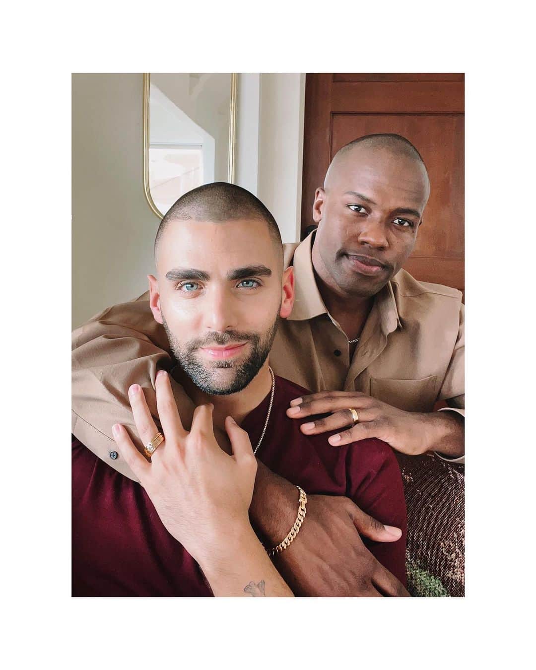 デビッドヤーマンのインスタグラム：「💓Couple goals. @pfpicardi and @doctor.darien in #DavidYurmanMen chains and bands. #DavidYurman #ValentinesDay2021」