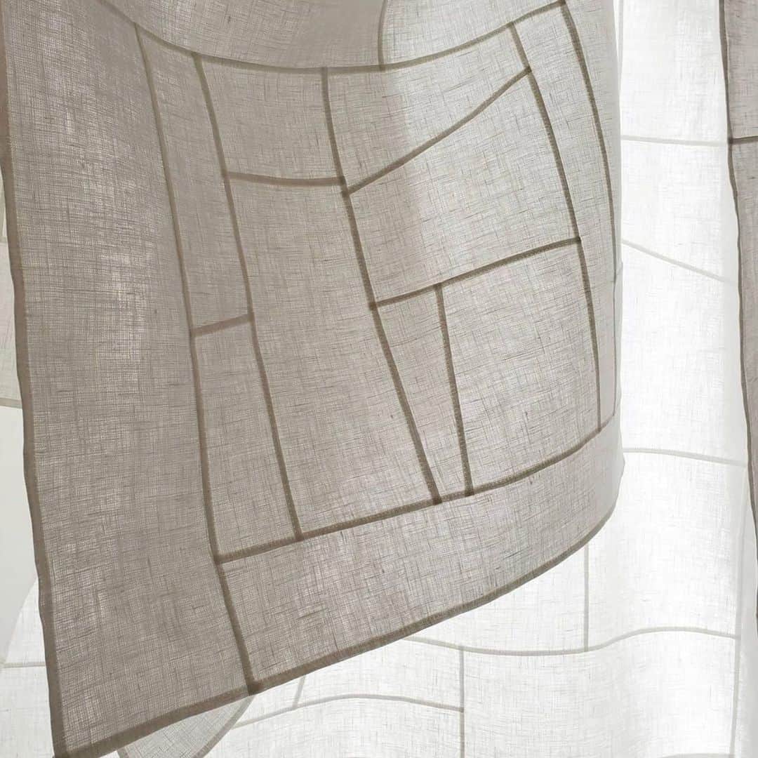 Frida Ramstedtのインスタグラム：「Obsessed with #pojagi #bojagi Check out this textile talent @yoshimi_kudo 🙌🏻」