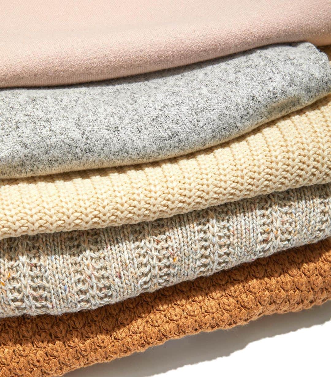 DAILYLOOKのインスタグラム：「Our February lineup 💕 We are obsessing over these pastel/soft hue colors!」
