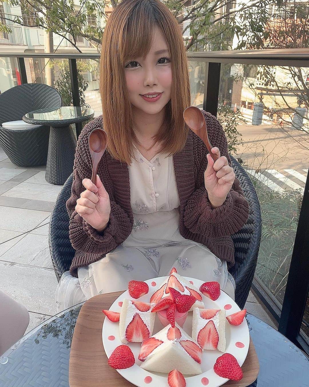 瀬乃ひなたのグルメインスタ