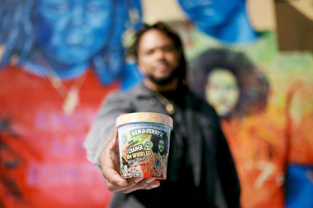 Ben & Jerry'sさんのインスタグラム写真 - (Ben & Jerry'sInstagram)「@bmike2c is the artist behind @kaepernick7's Change the Whirled Non-Dairy, as well as a new mural in Tampa, FL celebrating Kaepernick's activism and @yourrightscamp. We chatted with him about the fight for Black liberation and the incredible impact of art. Learn more at the link in our bio!」2月4日 5時00分 - benandjerrys