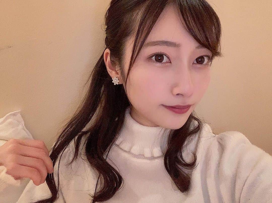 末井櫻子のインスタグラム：「． 髪伸びてきた🧸」