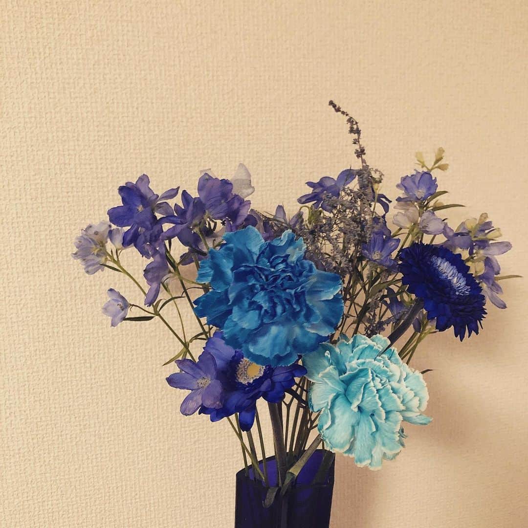 日下部美愛のインスタグラム：「🦋💙❄️💎」