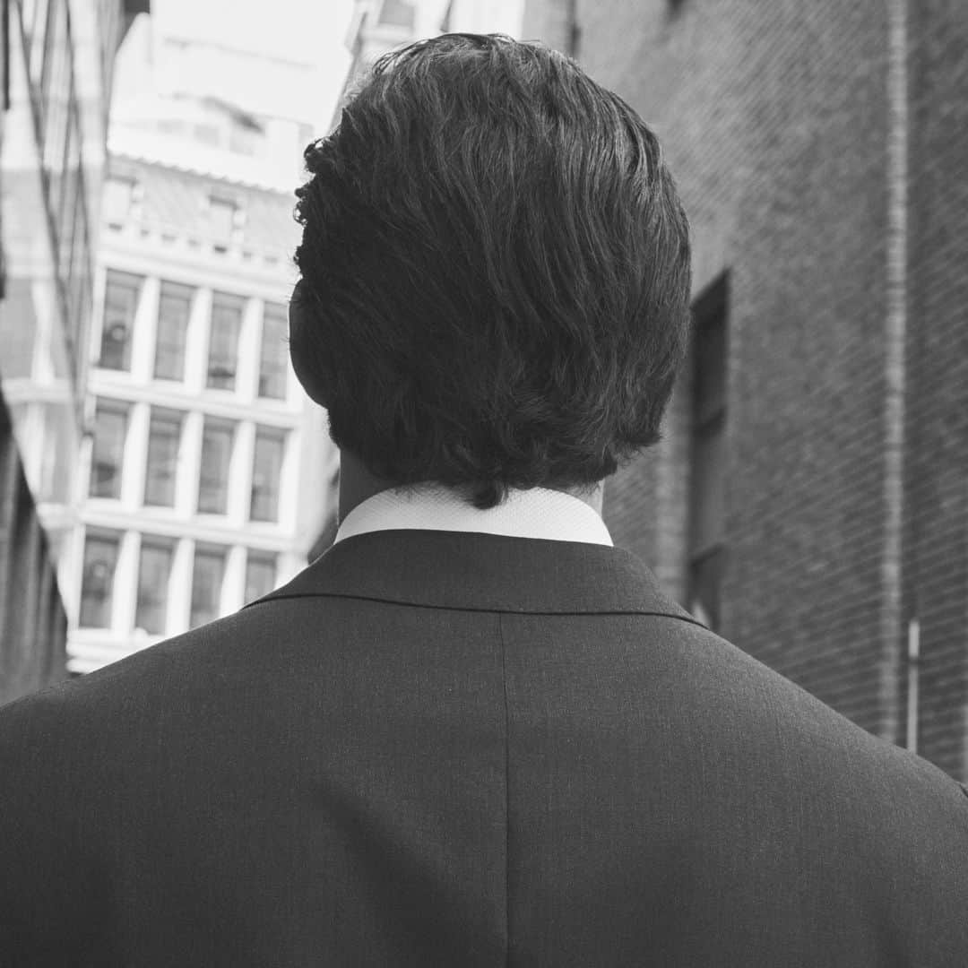 パルジレリのインスタグラム：「Perfectly shaped. #PalZileri #FW20」