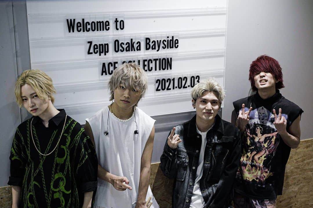ACE COLLECTIONさんのインスタグラム写真 - (ACE COLLECTIONInstagram)「Thank you ZEPP OSAKA BAYSIDE!!!!  Live Tour 2021 STARDUST 初日の大阪公演、来てくださった皆さんありがとうございました！  やっとライブができて やっぱりライブは最高だと実感しました！  また必ず大阪に来るので 待っていてください！  #AceCollection #STARDUST」2月3日 21時34分 - acecollection_official
