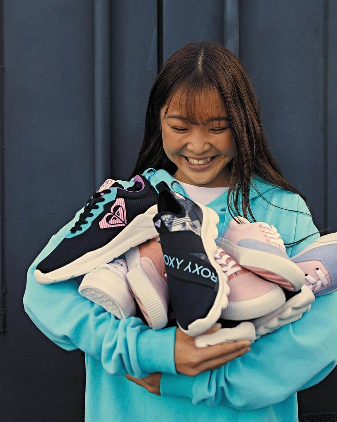 ROXY JAPANさんのインスタグラム写真 - (ROXY JAPANInstagram)「新作のスニーカーたち👟」2月3日 21時39分 - roxyjapan