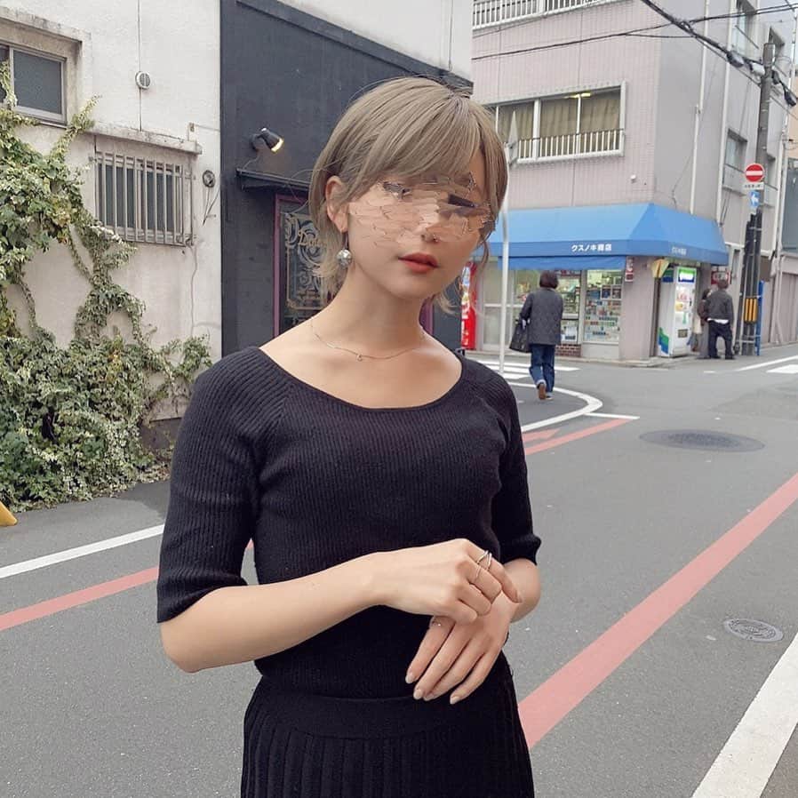 のインスタグラム：「. . 金髪がいい感じに馴染んできたぞ」