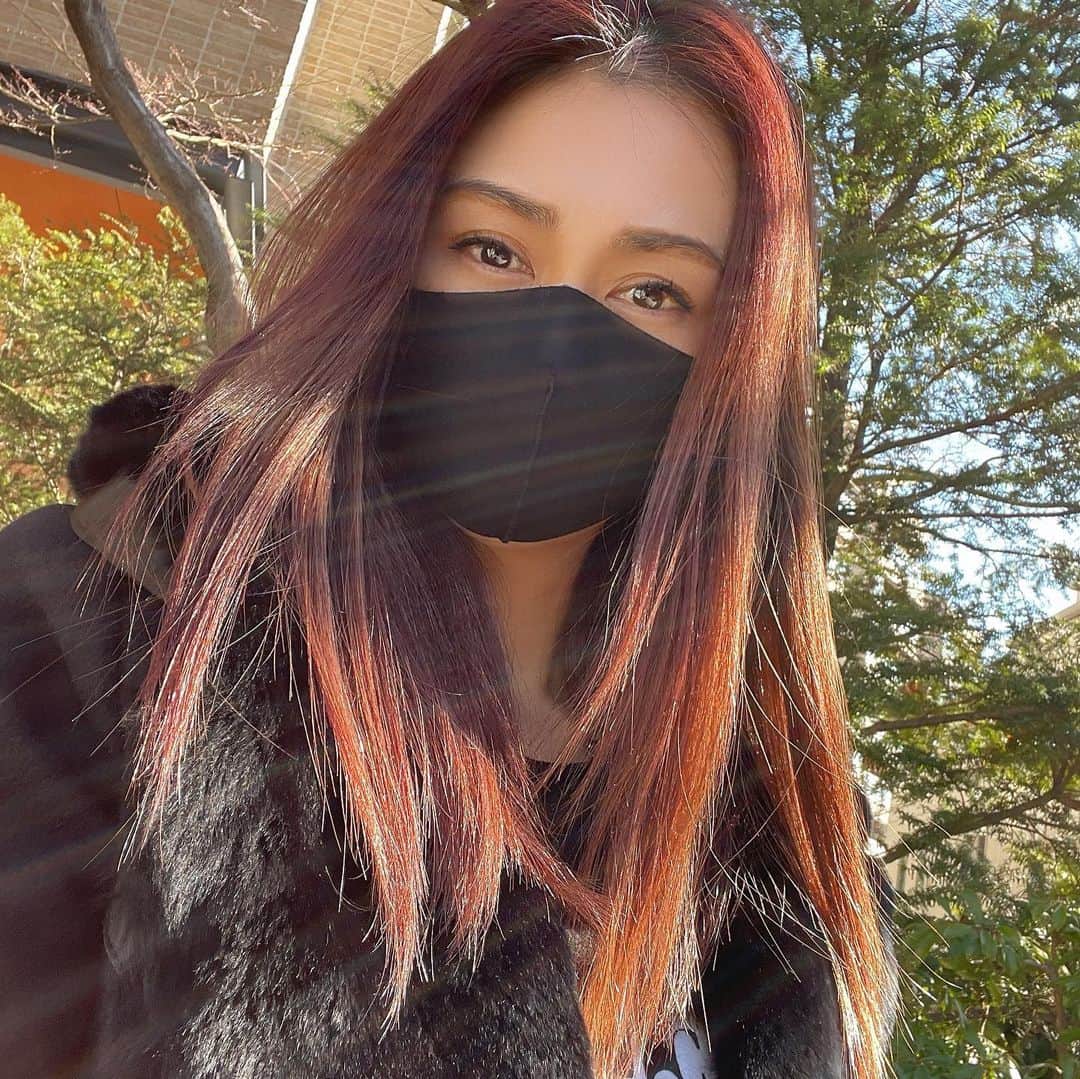桜井裕美さんのインスタグラム写真 - (桜井裕美Instagram)「この色お気に入りで、、リピ3回目🧡🧡🧡 #カラー #髪の毛伸ばし中」2月3日 21時55分 - yumisakurai24