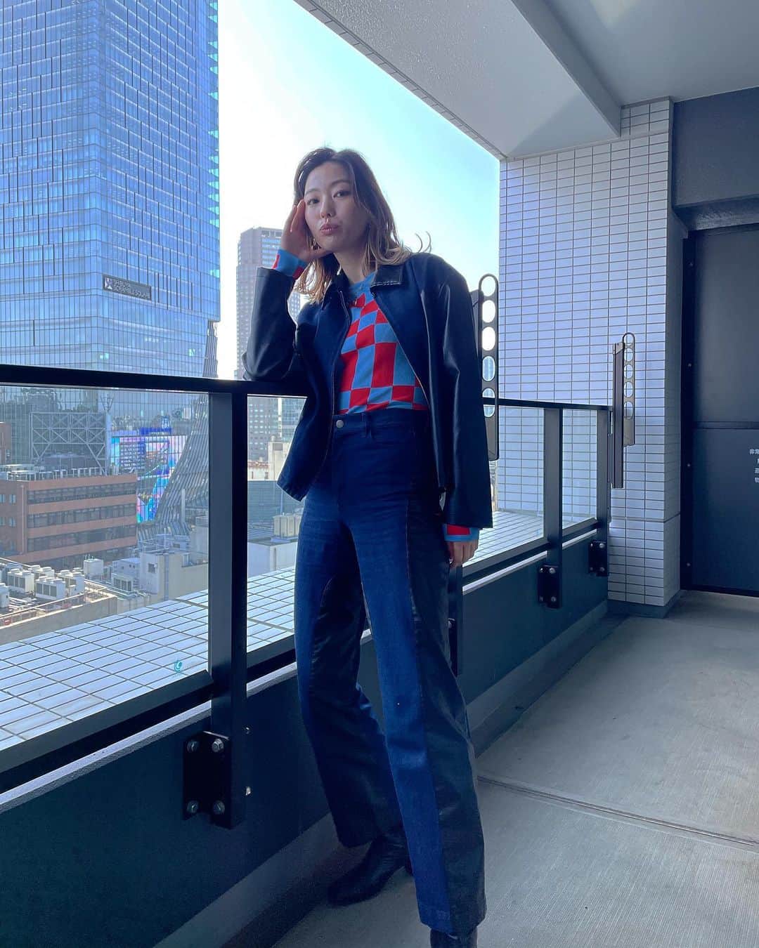 岩崎志保のインスタグラム：「ALL @oriens.js ❤️💙」