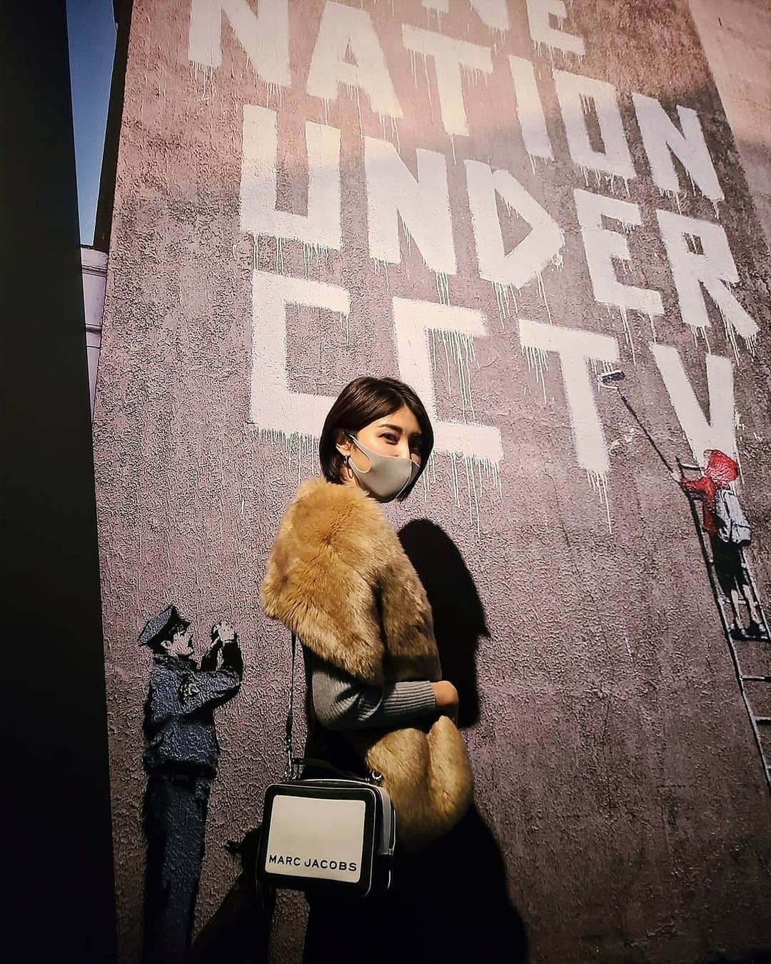 Lisaのインスタグラム：「. Banksy展 . 最高でした🙏🖤🖤 #banksyjapan#banksyart#banksy#banksy展#バンクシー展#バンクシー展天才か反逆者か#art#名古屋#美術館#instagood#instalove#like4likes」