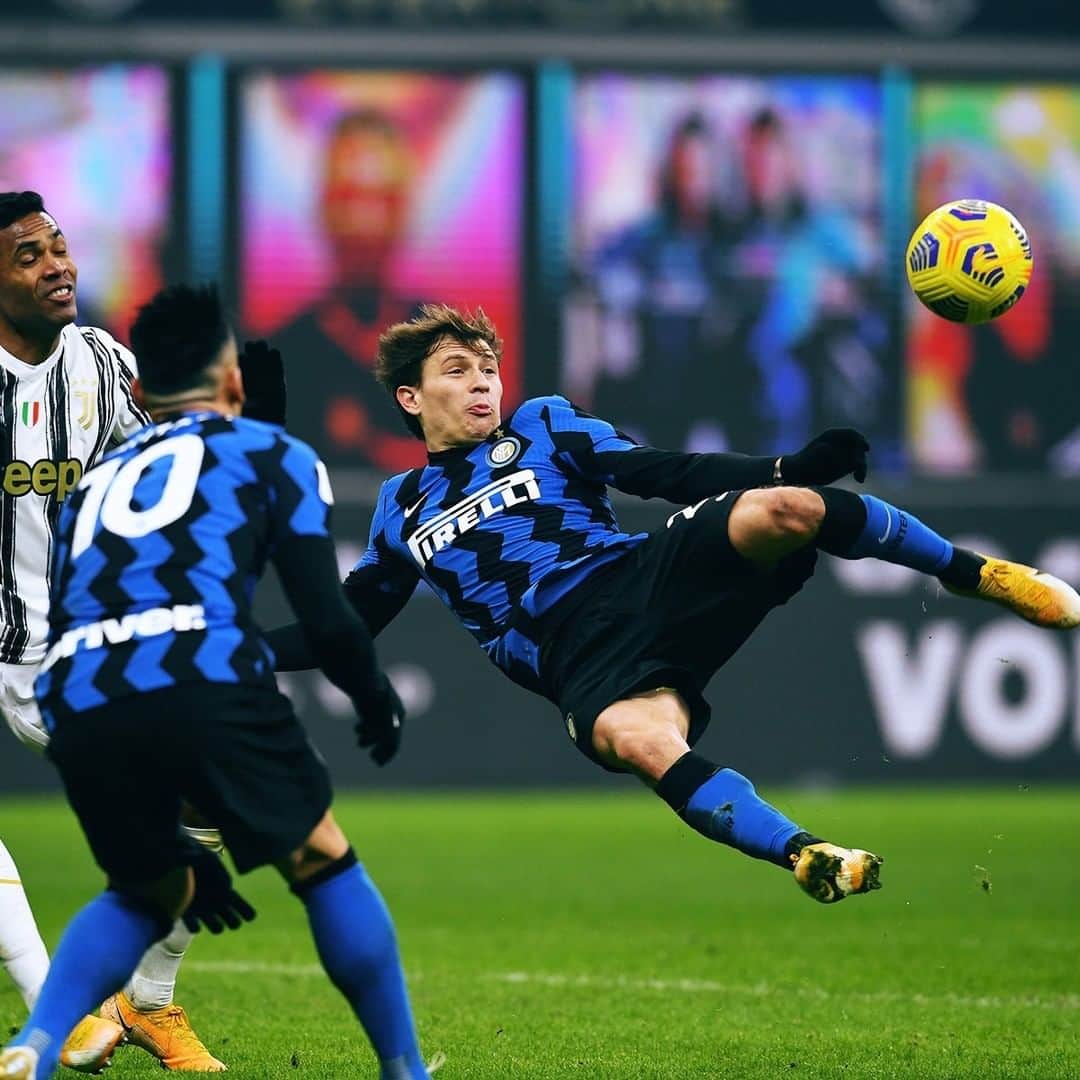 インテルナツィオナーレ・ミラノさんのインスタグラム写真 - (インテルナツィオナーレ・ミラノInstagram)「IMPACT 👟⚽ @nicolo_barella has had a hand in all three Inter goals against Juventus this season between Serie A and Coppa Italia (one goal and two assists)」2月3日 23時00分 - inter