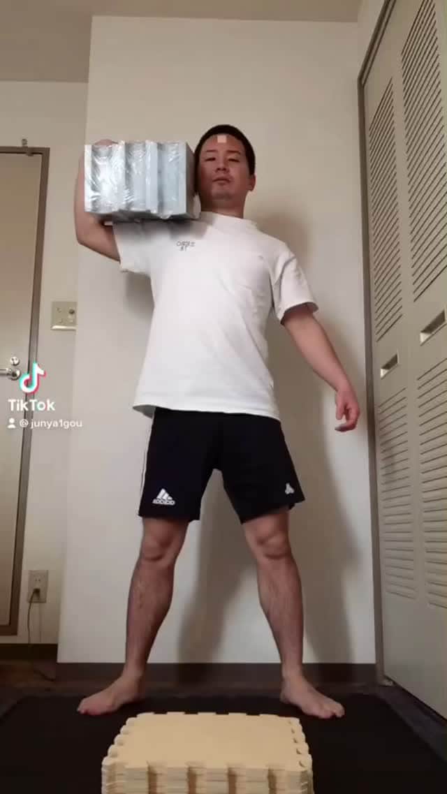 のインスタグラム：「A man who can ride anywhere どこにでも乗れる男」