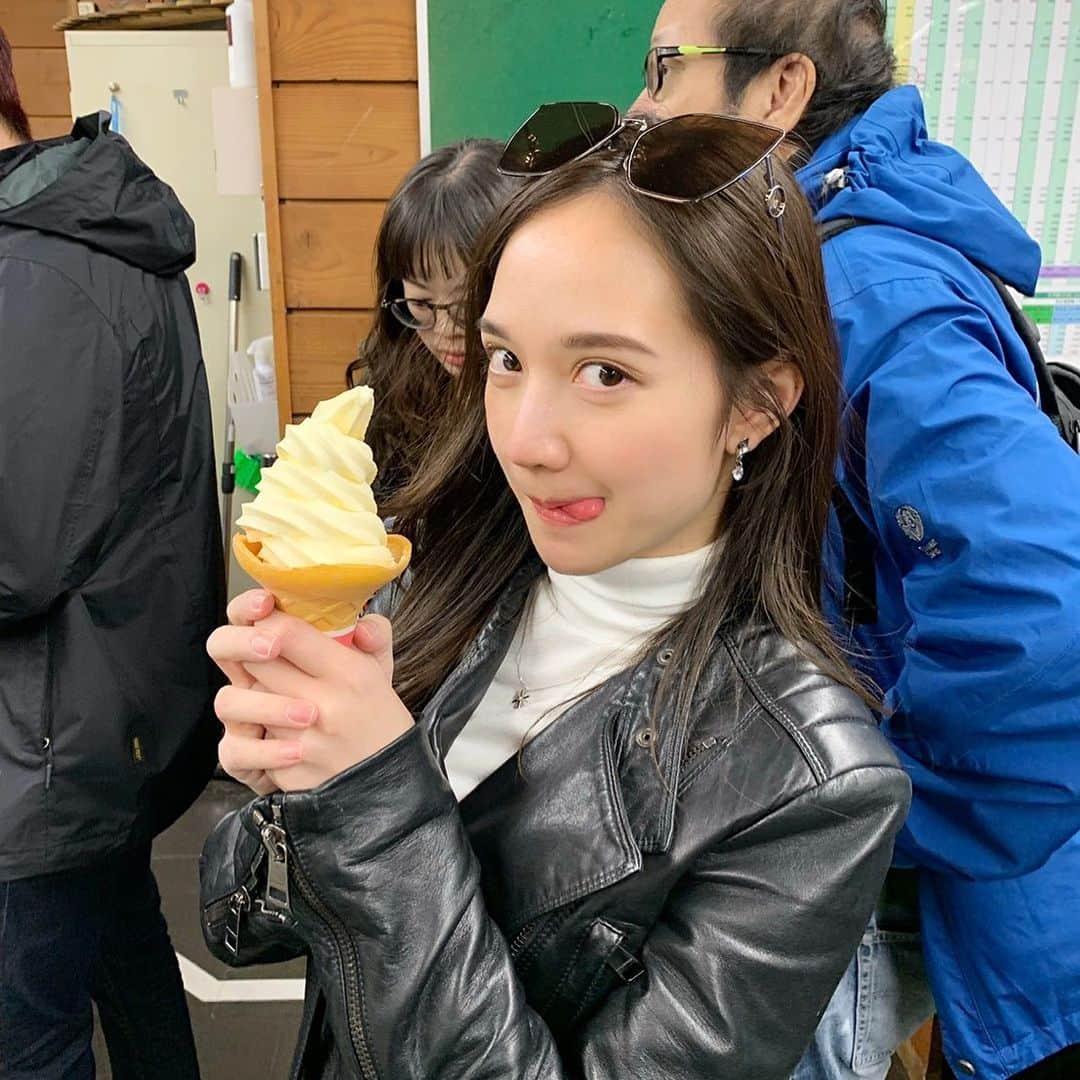 インヤのインスタグラム：「🍦😋」