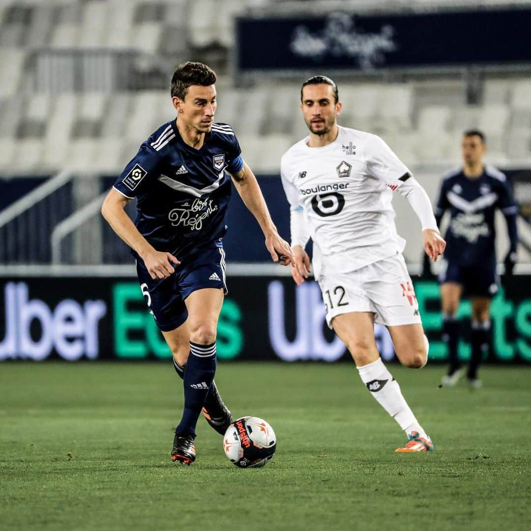 リーグ・アンさんのインスタグラム写真 - (リーグ・アンInstagram)「Le @losclive en patron ! 💪 . LOSC go top! . @girondins 🆚 @losclive (0-3) . #Ligue1UberEats #LOSC #Lille #Girondins #Bordeaux」2月4日 5時38分 - ligue1ubereats