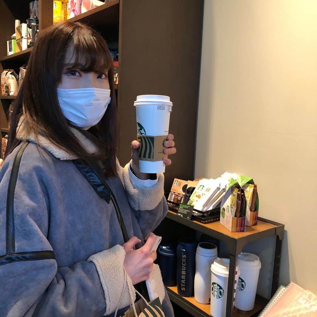 石原美沙紀さんのインスタグラム写真 - (石原美沙紀Instagram)「同じものばかり頼むタイプのひと☺️ 3月17日〜21日、シアターサンモールにてヒロイン決定致しました🙇‍♂️山田さんの初脚本演出！少しでも支えることができるよう頑張ります！  #instagood #instalike #instafashion #japanesegirl #cute #自撮り #自撮り女子  #ガーリー  #アイドル #地下アイドル #今日のコーデ #ファッション #selfie #followｍe #likeforlikes  #ピンクヘアー #ピンクブラウン #ヘアアレンジ #ヘアスタイル #サロンモデル #salon #salonmodel #スタバ　#ゆずシトラスティー」2月4日 0時35分 - misaki_ishihara99